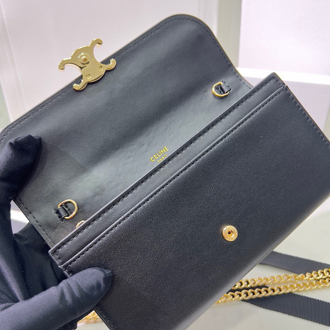 【セリーヌ】25SS春季新作 百搭財布 先取り必須!