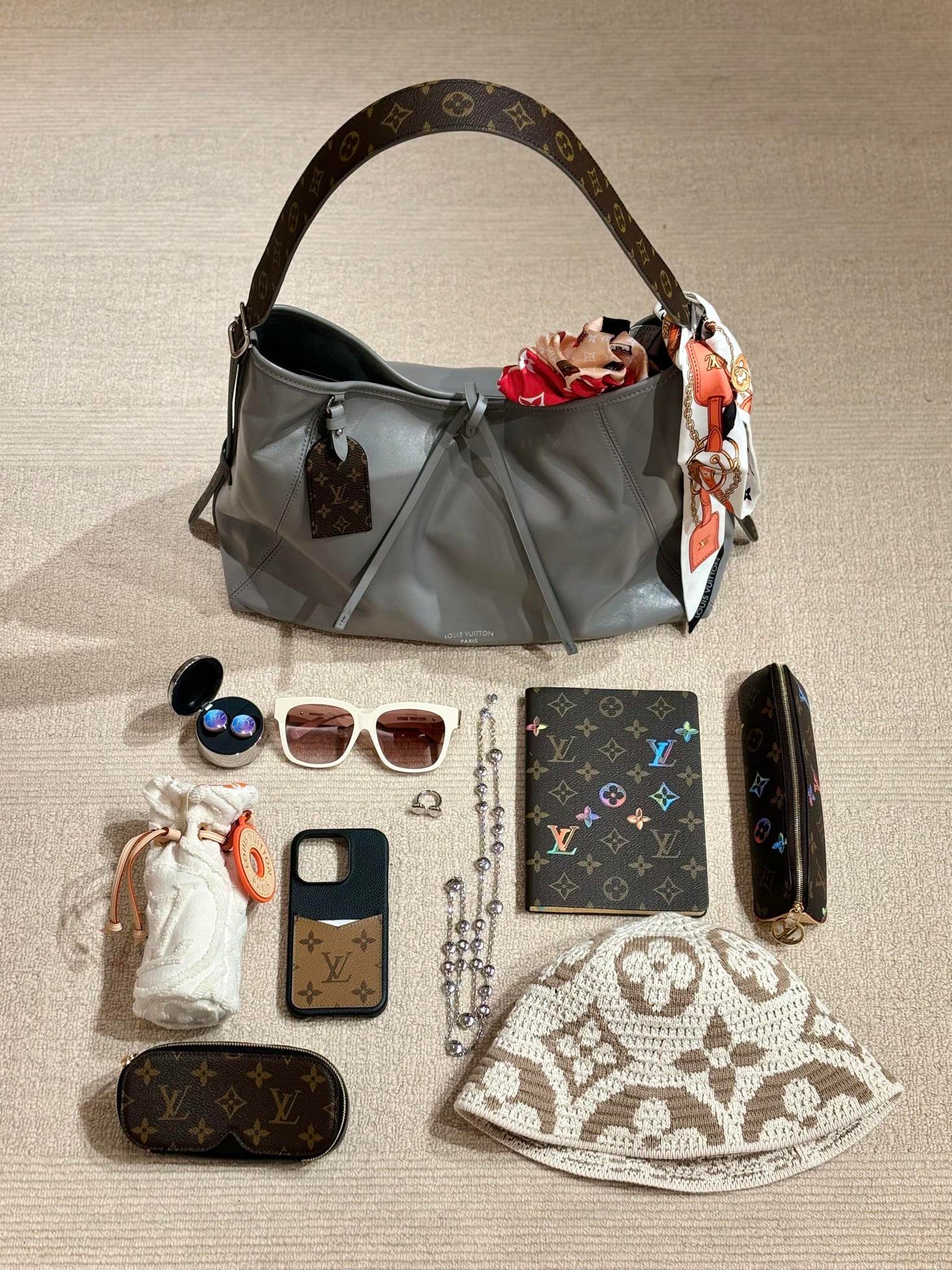 【ルイヴィトン】新作★Carryall MM|贅沢なスタイルを実現!◆嬉しい大容量♪