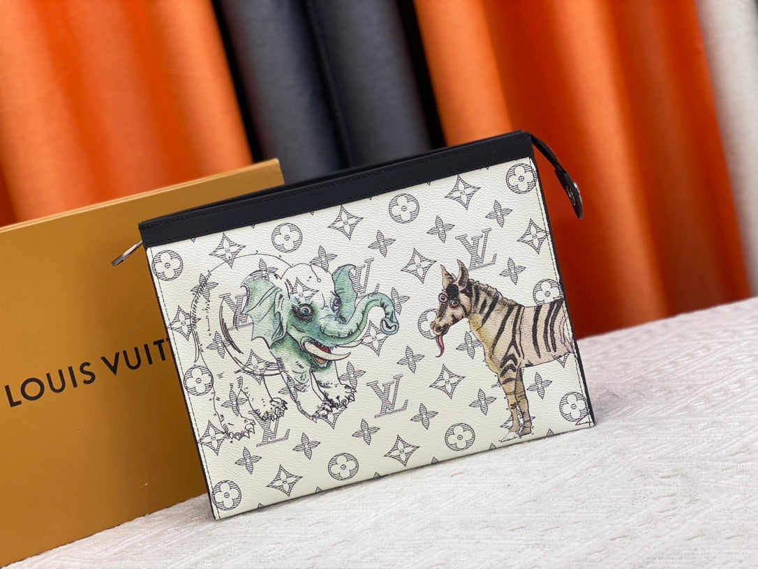 【ルイヴィトン】今季注目 YKポシェット 11色の魅力が一堂に登場