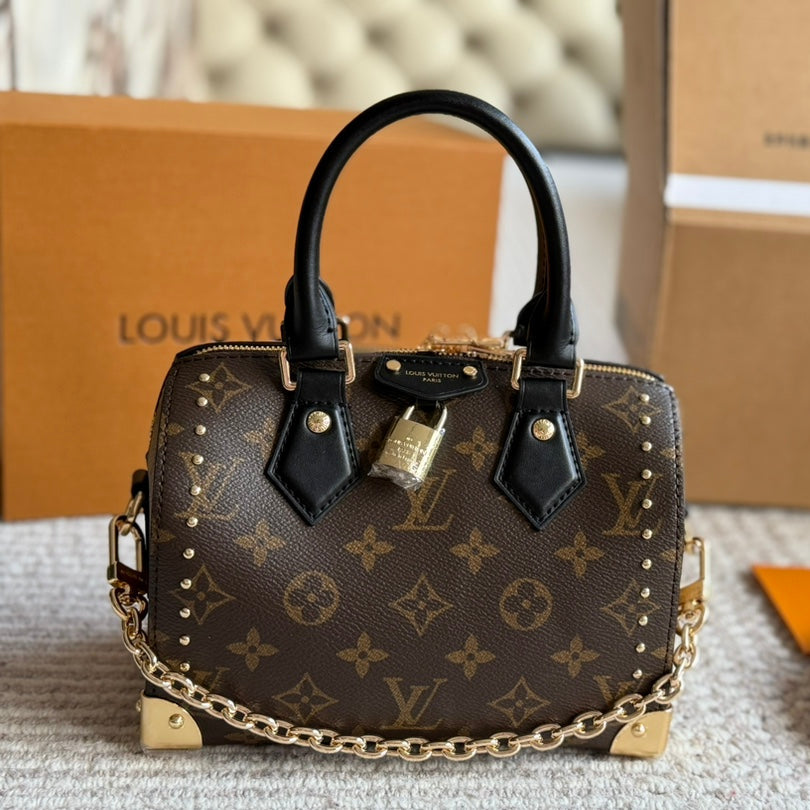 【ルイヴィトン】☆NANO SPEEDY|ファッション性抜群、カジュアルコーデにぴったり♪今すぐオンラインでチェック!