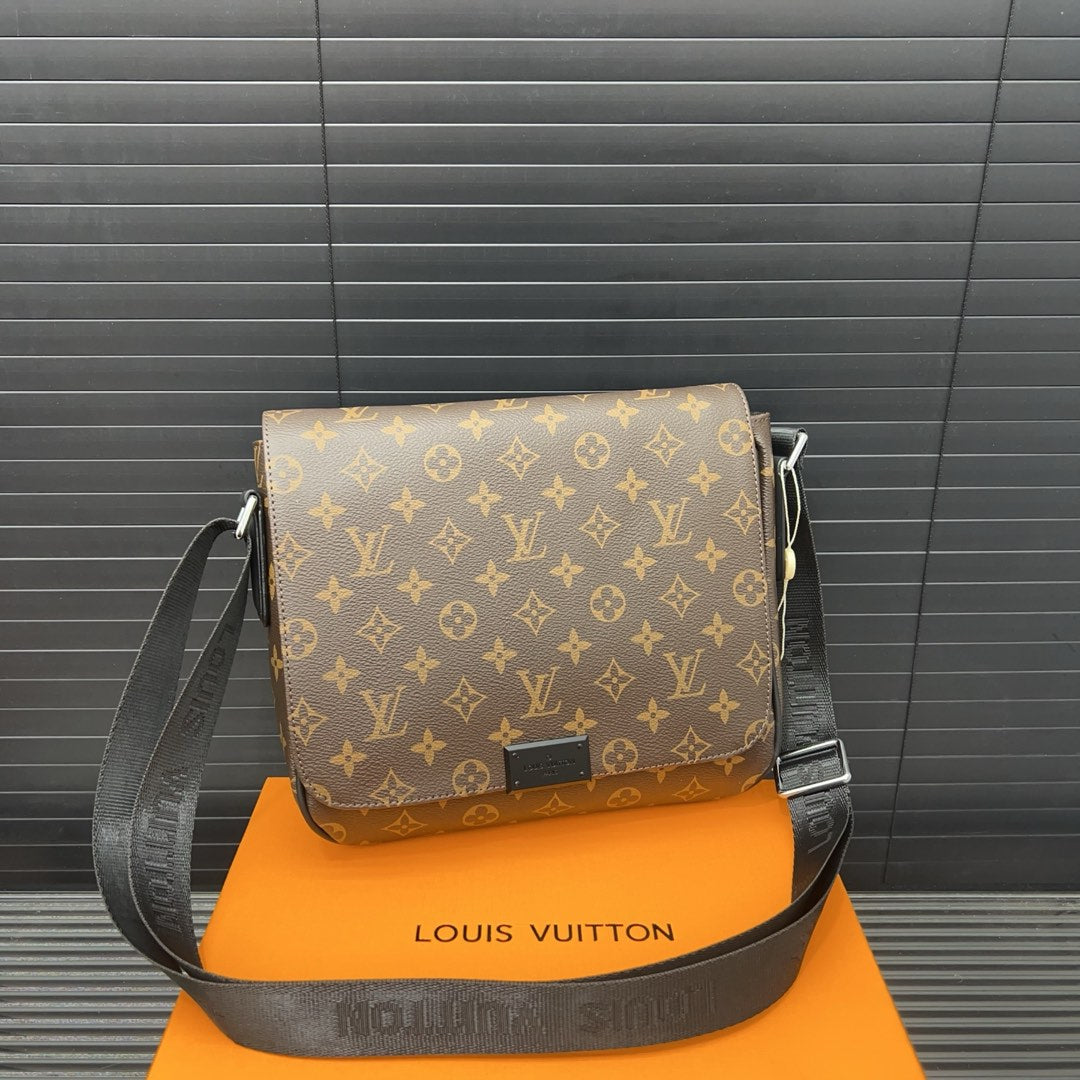 【ルイヴィトン】☆プリントフラップ|クラシックでどんなスタイルにもぴったり♪即刻手に入れよう!