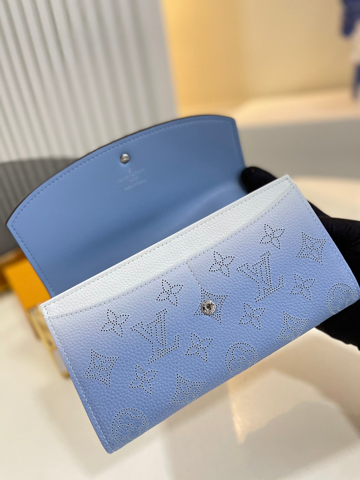 【ルイ・ヴィトン】限定品★ポルトモネ アン グラデーション ロング&ショート財布2色